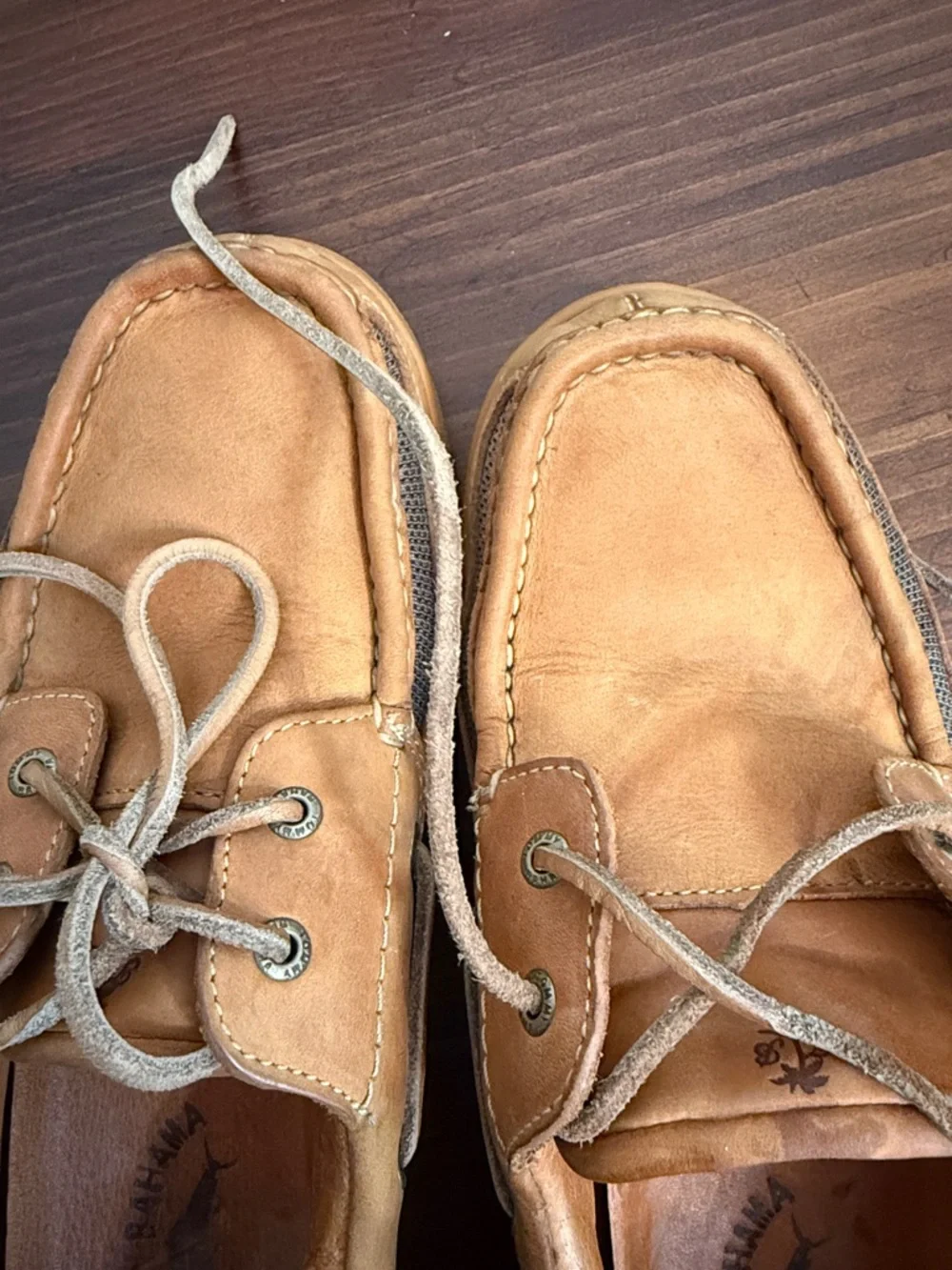 Leather Boat Shoes Men’s 9.5 Nubuck Deck Shoes Coastal Casual Tommy Bahama